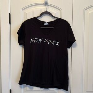 New York (Friends theme) unisex V-Neck Black Short Sleeve T-Shirt